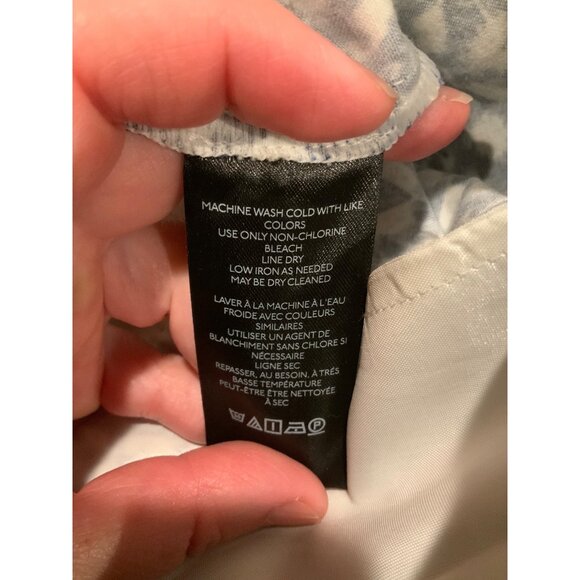 Anthropologie Blue & White Geometric Patterned Tapered Pants, Size 6 (US), NWT! - Picture 8 of 8